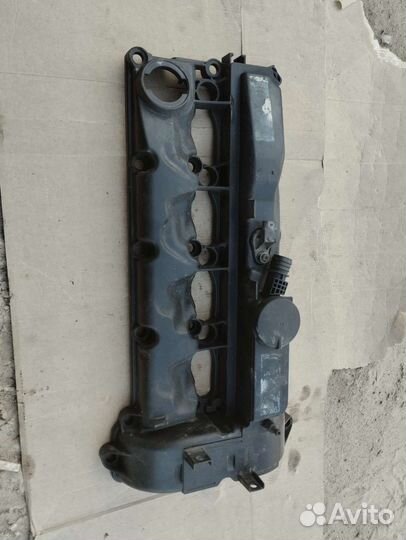 Клапанная крышка mercedes sprinter 2009