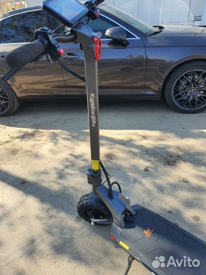 Самокат взрослый электрический Kugoo