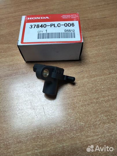 Датчик положения распредвала Honda 37840-PLC-006