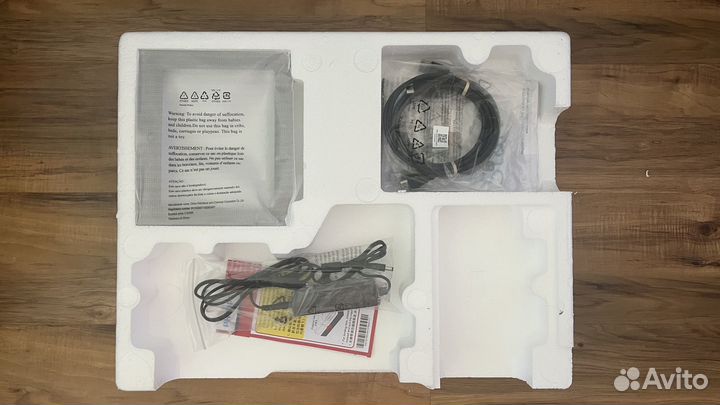 Монитор Philips 242E1GAJ 23.8