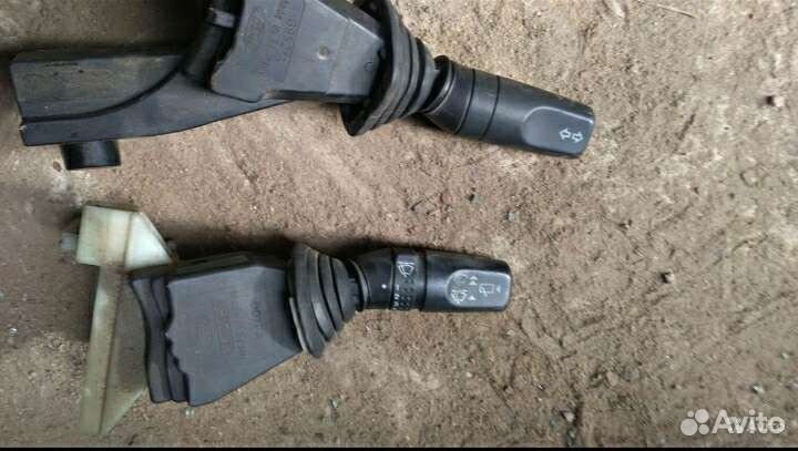 Подрулевой переключатель Форд Мондео 1