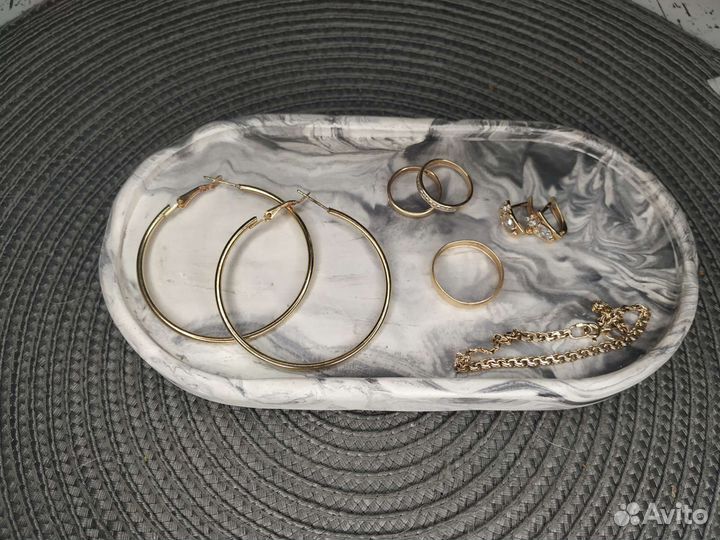 Ваза из гипса