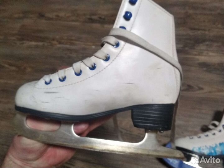 Коньки фигурные детские