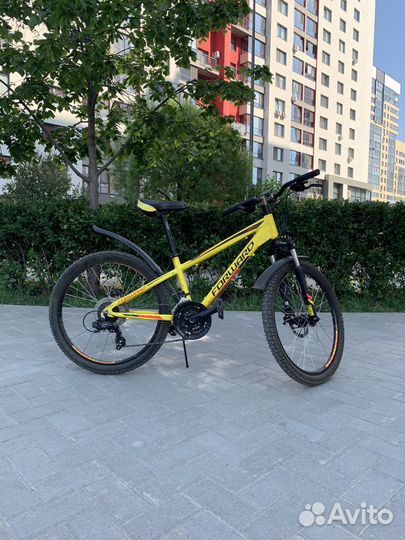 Подростковый велосипед Forward Twister 2.0 Disc