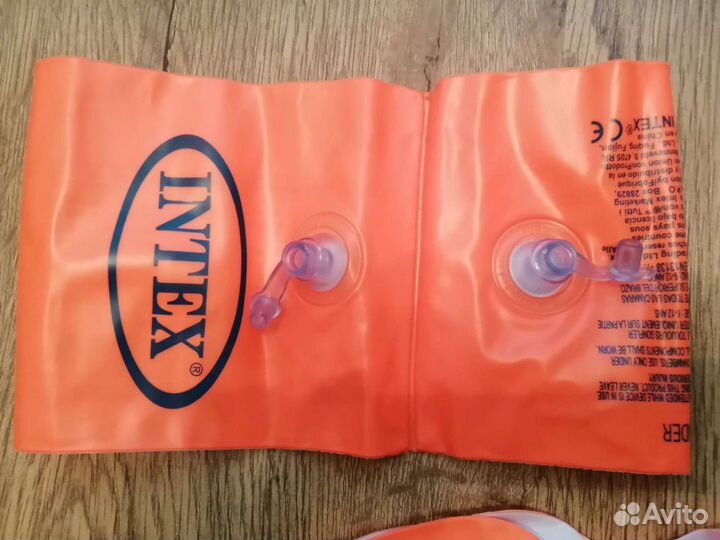 Нарукавники для плавания