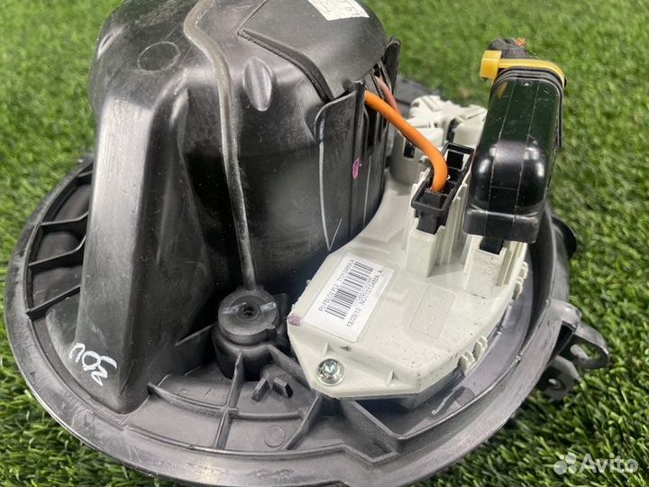 Мотор печки Bmw X5 E70 N55B30 2010