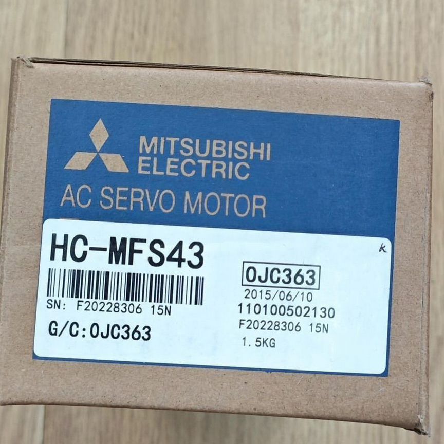 [HC-MFS43] Сервомотор Mitsubishi Hc-Mfs43
