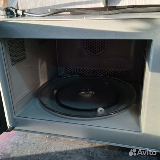 Микроволновка бу рабочая