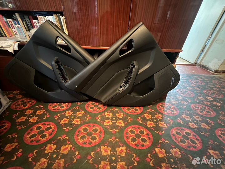 Обшивки ford focus 3