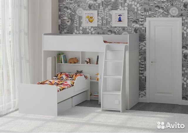 Двухъярусная кровать