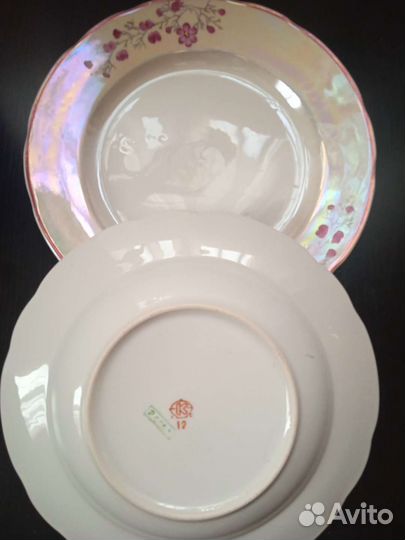 Набор тарелок