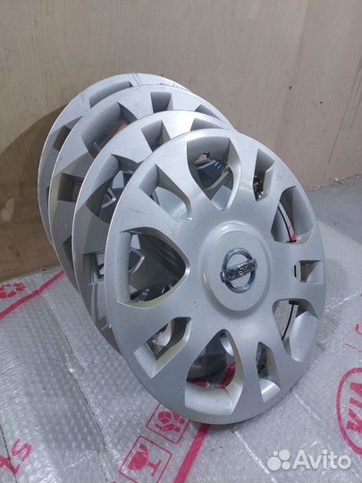 Колпак колеса Nissan Almera Classic