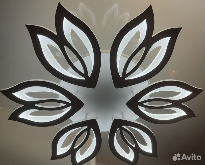 Светодиодная люстра 170W с пду 2 года гарантия