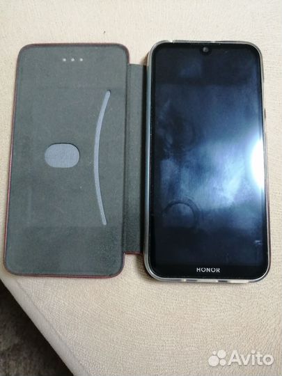 Телефон Huawei Honor 8S
