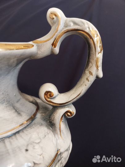 Ваза-кубок Capodimonte