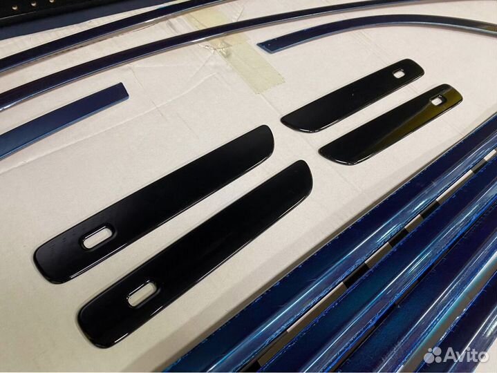 Комплект молдингов антихром LiXiang L7