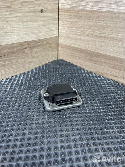 Коммутатор Volkswagen /Audi 191905351b