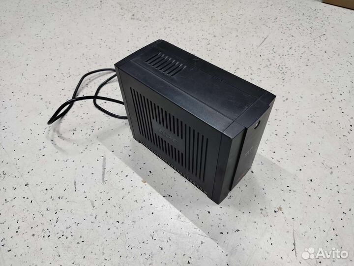 Ибп APC Back-Ups 500 ва 300 Вт