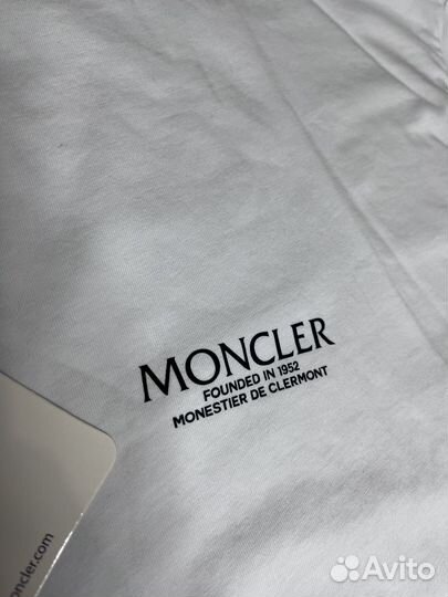 Футболка Moncler