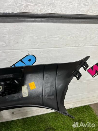 Обшивка стойки передней передняя правая Dodge Ram