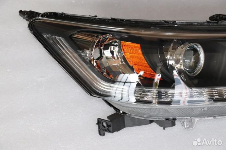 Фары Honda Accord 2013-2015