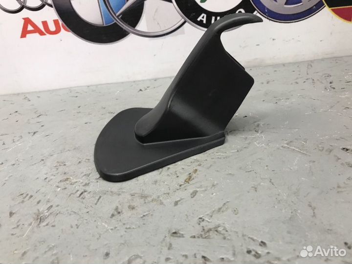 Накладка декоративная Volkswagen Golf 1K BLF 2007