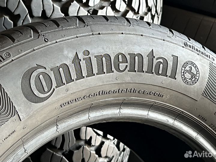 Continental ContiPremiumContact 5 215/60 R16