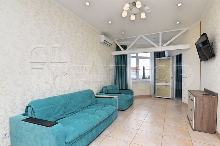 3-к. квартира, 60 м², 6/8 эт.