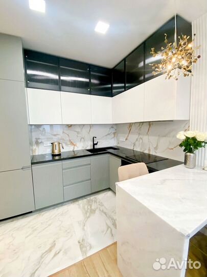 Кухня на заказ угловая