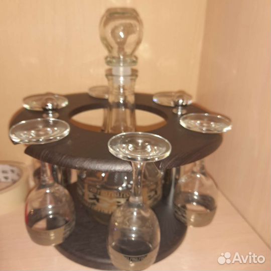 Набор, штоф с рюмками