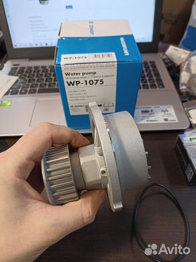 Помпа водяная Opel Astra F, Corsa B, Vectra B