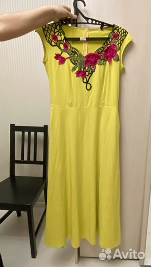 Платье женское