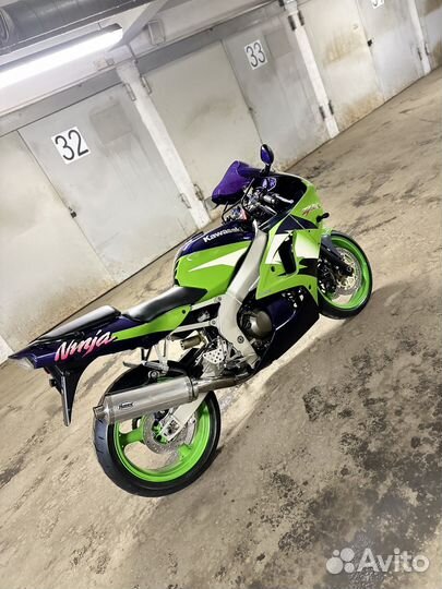 Kawasaki zx-6r ninja
