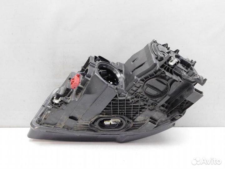 Фара правая Audi A8/S8