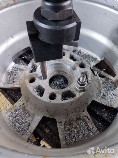 Токарные работы