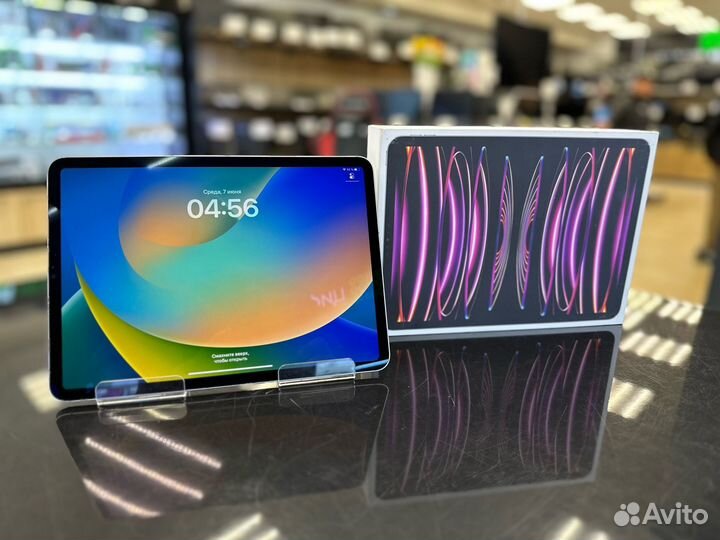 Планшет Apple iPad Pro 11-inch 128Gb M2 Wi-Fi+LTE