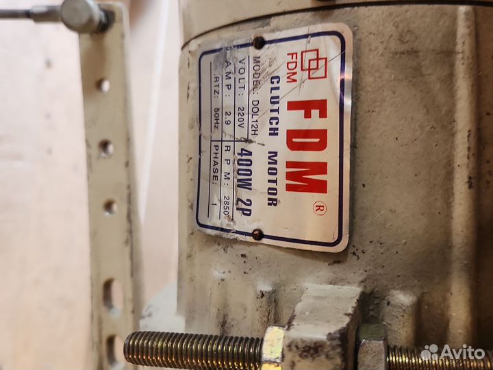 Швейная машинка