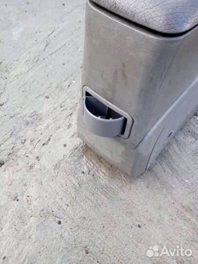 Подлокотник opel vectra b