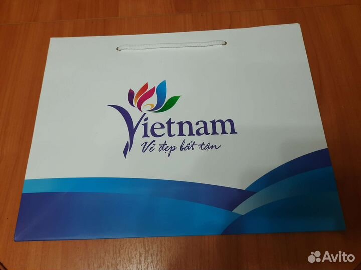 Подарочные пакеты