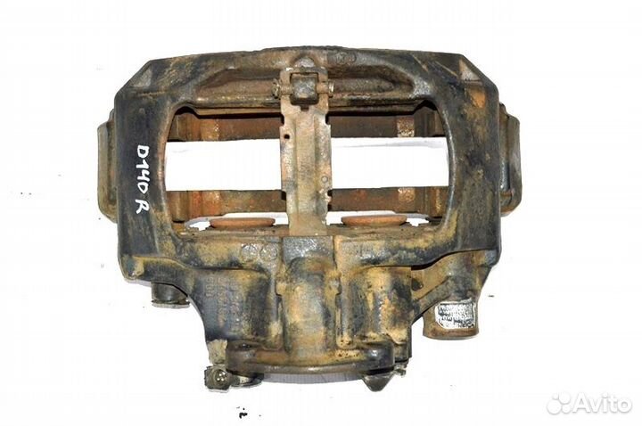 Суппорт переднего моста, правый DAF XF105 (01.05)