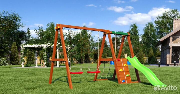 Детская уличная спортивная площадка