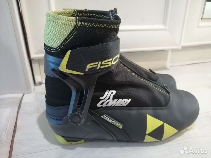 Лыжные ботинки fischer jr combi