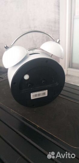 Часы будильник