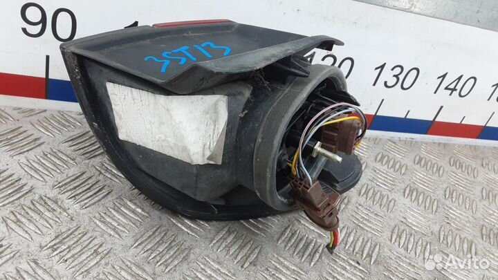 Фонарь Peugeot 406 (1995-2005)