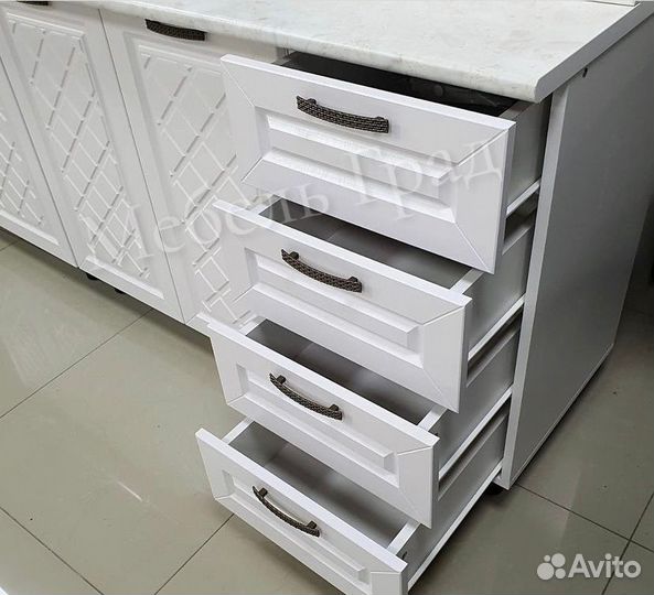 Новый кухонный гарнитур / Модульная кухня 3 метра