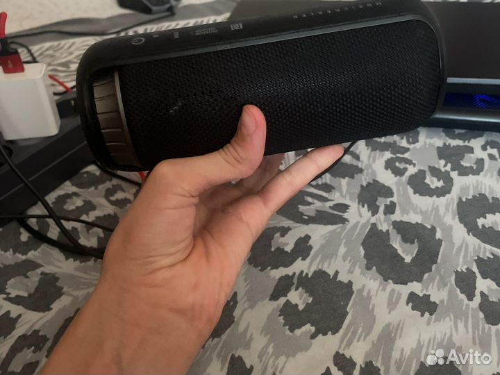 Колонка от басты