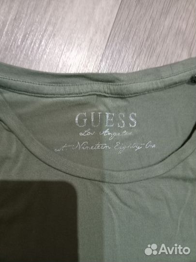 Футболка Guess