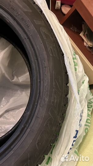 Pirelli Ice Zero 215/55 R18