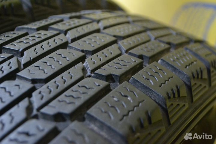 Dunlop DSX-2 145/80 R13