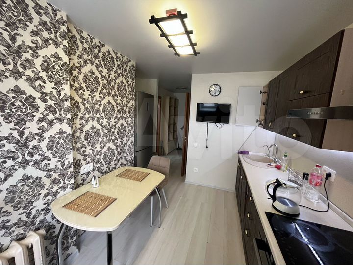 2-к. квартира, 47 м², 8/14 эт.